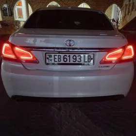 Toyota Avalon 2011
