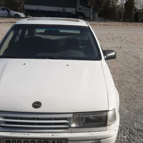 Opel Vectra 1990