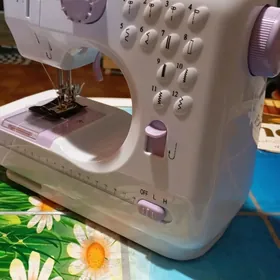 мини швейная машинка