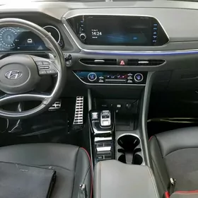 Hyundai Sonata 2021