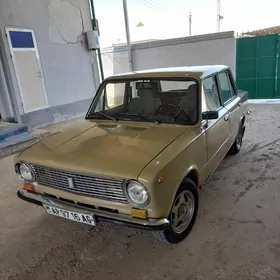 Lada 2104 1983