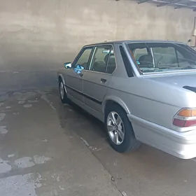 BMW 535 1983