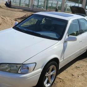 Toyota Camry 1998