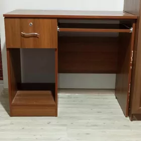 kompyuter stol