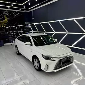 Toyota Yaris 2025