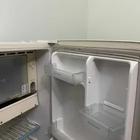 LG