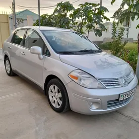 Nissan Versa 2010