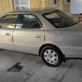 Toyota Vista 1994