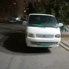 Toyota Hiace 2000