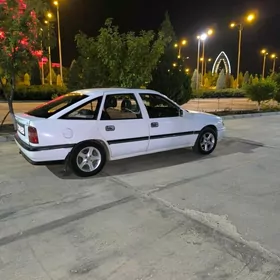 Opel Vectra 1990