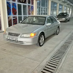 Toyota Camry 2000