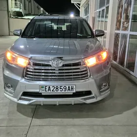 Toyota Highlander 2014