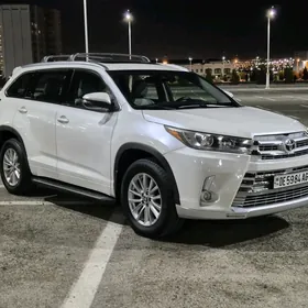 Toyota Highlander 2017