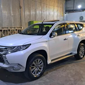 Mitsubishi Montero Sport 2019