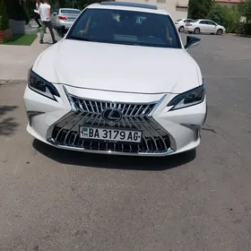 Lexus ES 350 2023