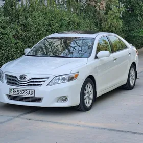 Toyota Camry 2010