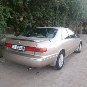 Toyota Camry 1997