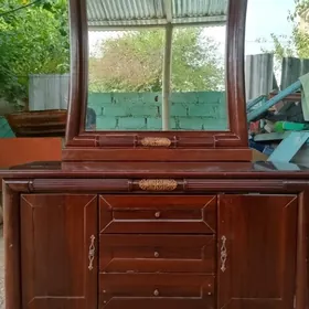 Trelaş ayna