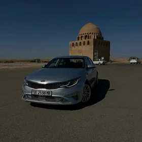 Kia Optima 2020