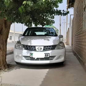 Nissan Versa 2009