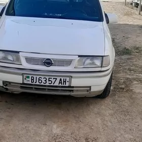 Opel Vectra 1993