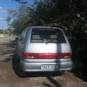 Toyota Previa 1992