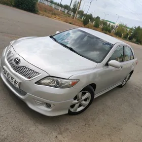 Toyota Camry 2011
