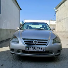 Nissan Altima 2005