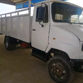 Zil 4331 2003
