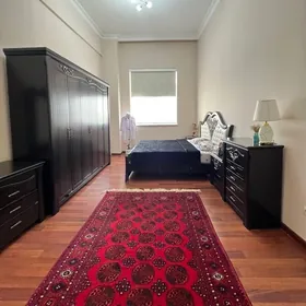 Podwoyskıy 3komnat 3etaz