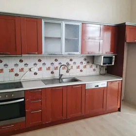 Kuhna Garnitur Кухонный гарнит