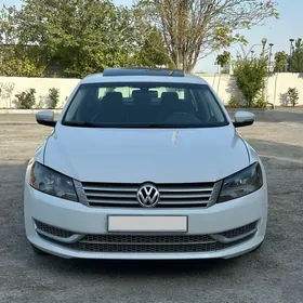 Volkswagen Passat 2013