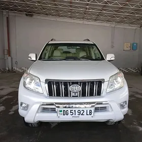 Toyota Land Cruiser Prado 2010