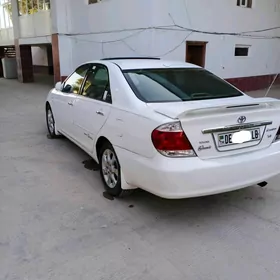 Toyota Camry 2002