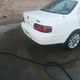 Toyota Camry 1996