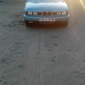 BMW 525 1989