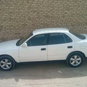 Toyota Camry 1996