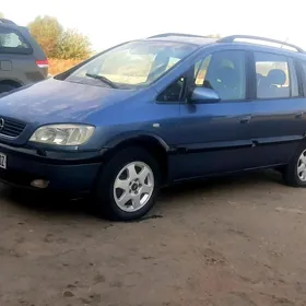 Opel Zafira 2001