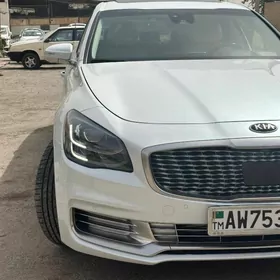 Kia K900 2020