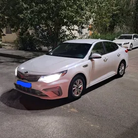 Kia Optima 2020