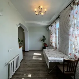 GAUDAN A 3 KOMNAT 76m2 ARASSA