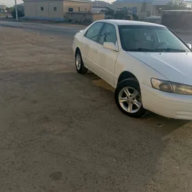 Toyota Camry 1999