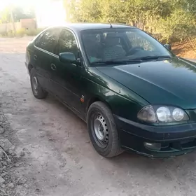 Toyota Avensis 1998