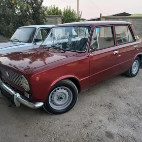 Lada 2104 1986