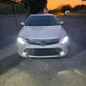 Toyota Camry 2016