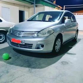 Nissan Versa 2010