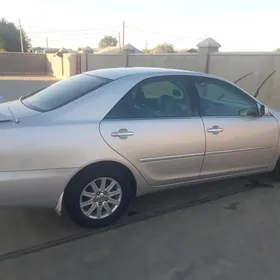 Toyota Camry 2003