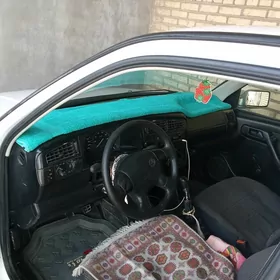 Volkswagen GLI 1992