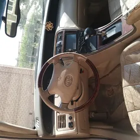 Toyota Avalon 2003