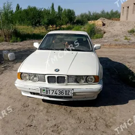 BMW 520 1990